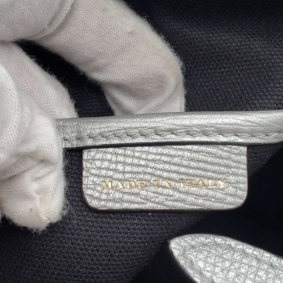 100% Authentic Burberry Banner Shoulder Bag - Picture 10 of 13